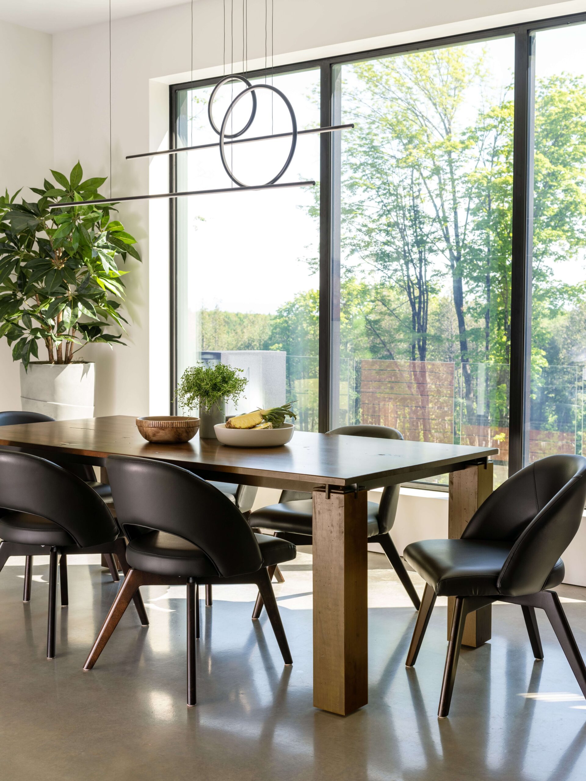 5th And Main Furniture Canadel Dining Room Scaled